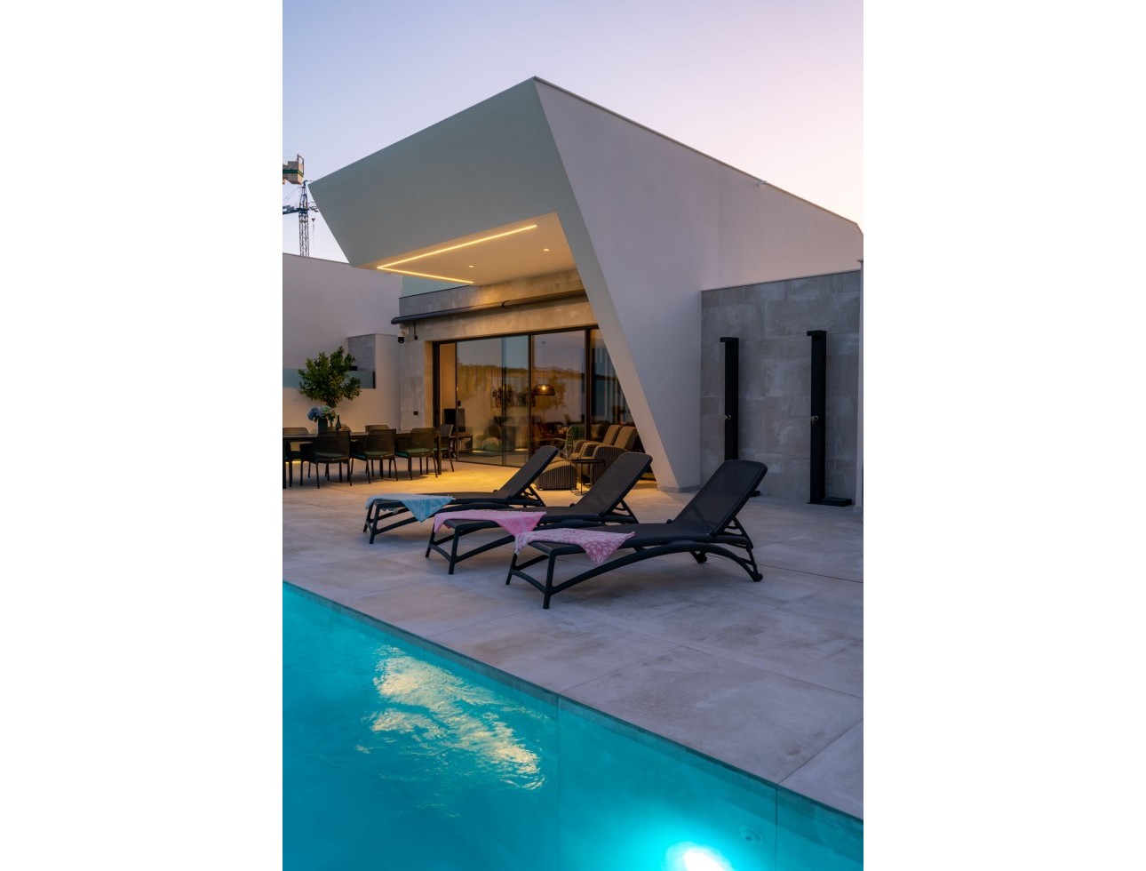 Obra nueva - Villa / Chalet - Rojales
