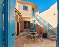 Patio andaluz con detalles tradicionales en villa independiente en Sierra Cabrera, Turre, Almería