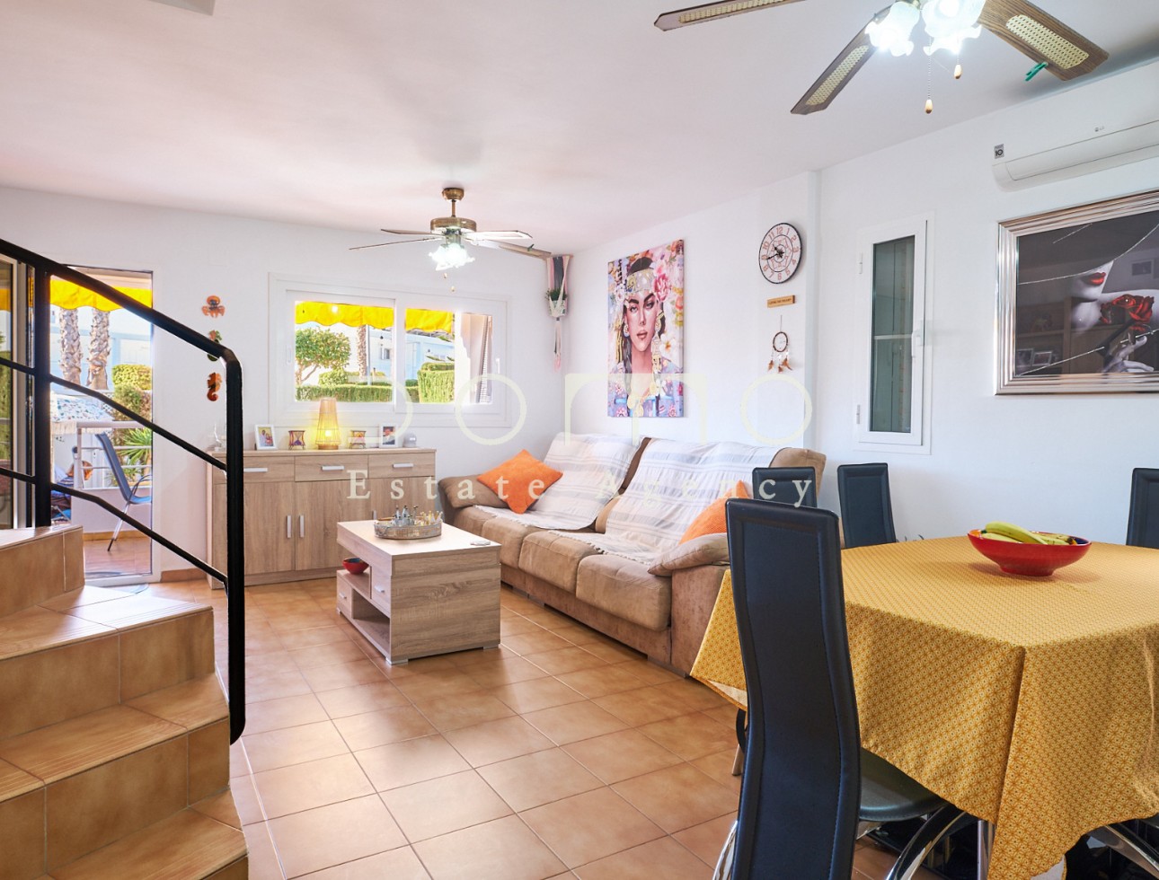 🏡 Propriété à Almería à vendre : Triplex à Mojácar Playa avec salon