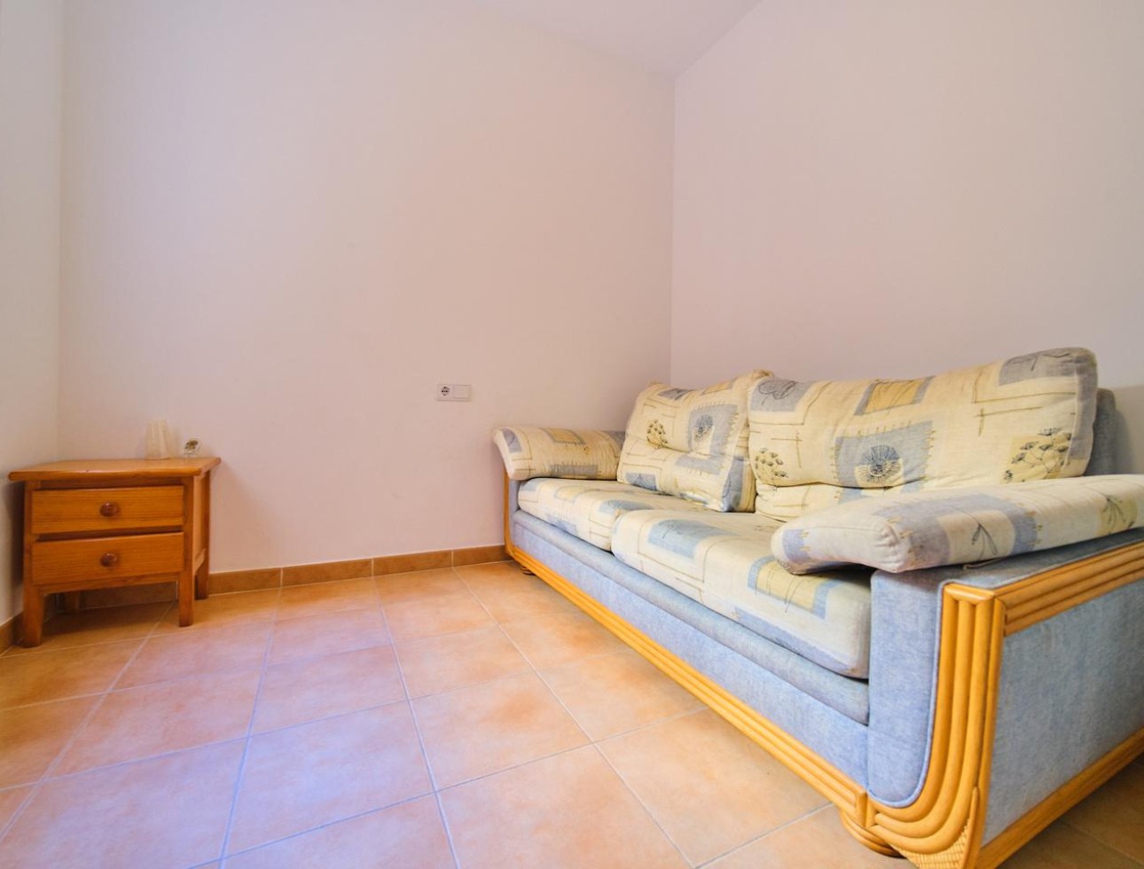 Resale - Apartment / flat - Turre