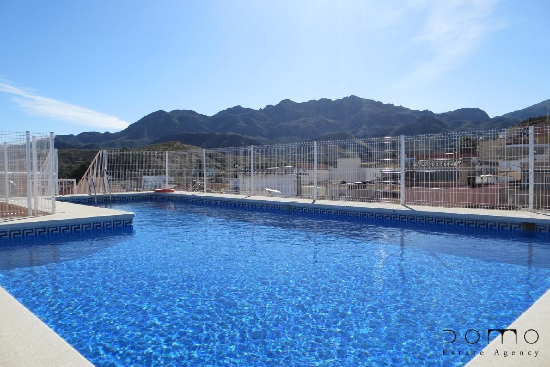 Resale - Apartment / flat - Turre