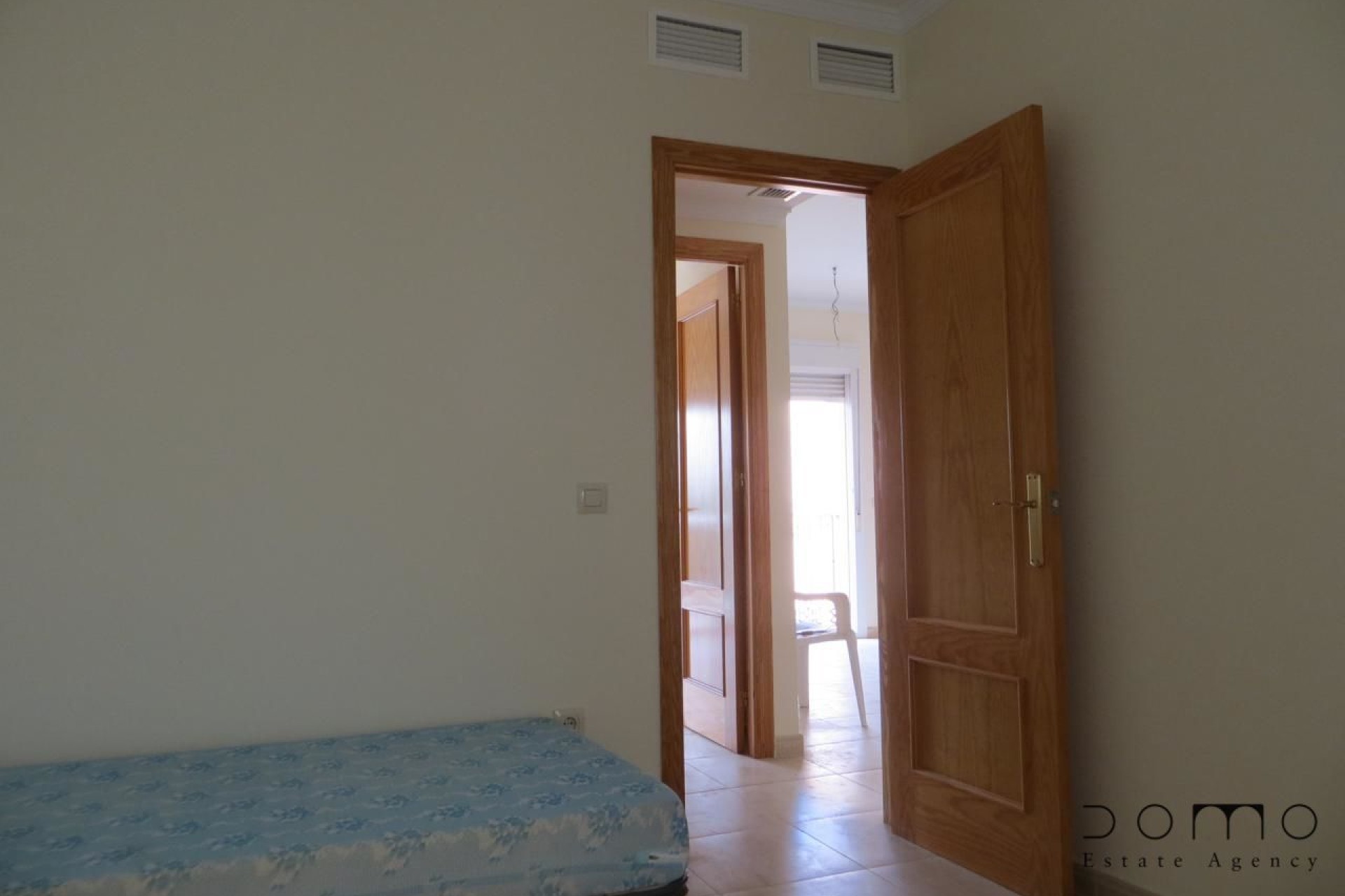 Resale - Apartment / flat - Turre