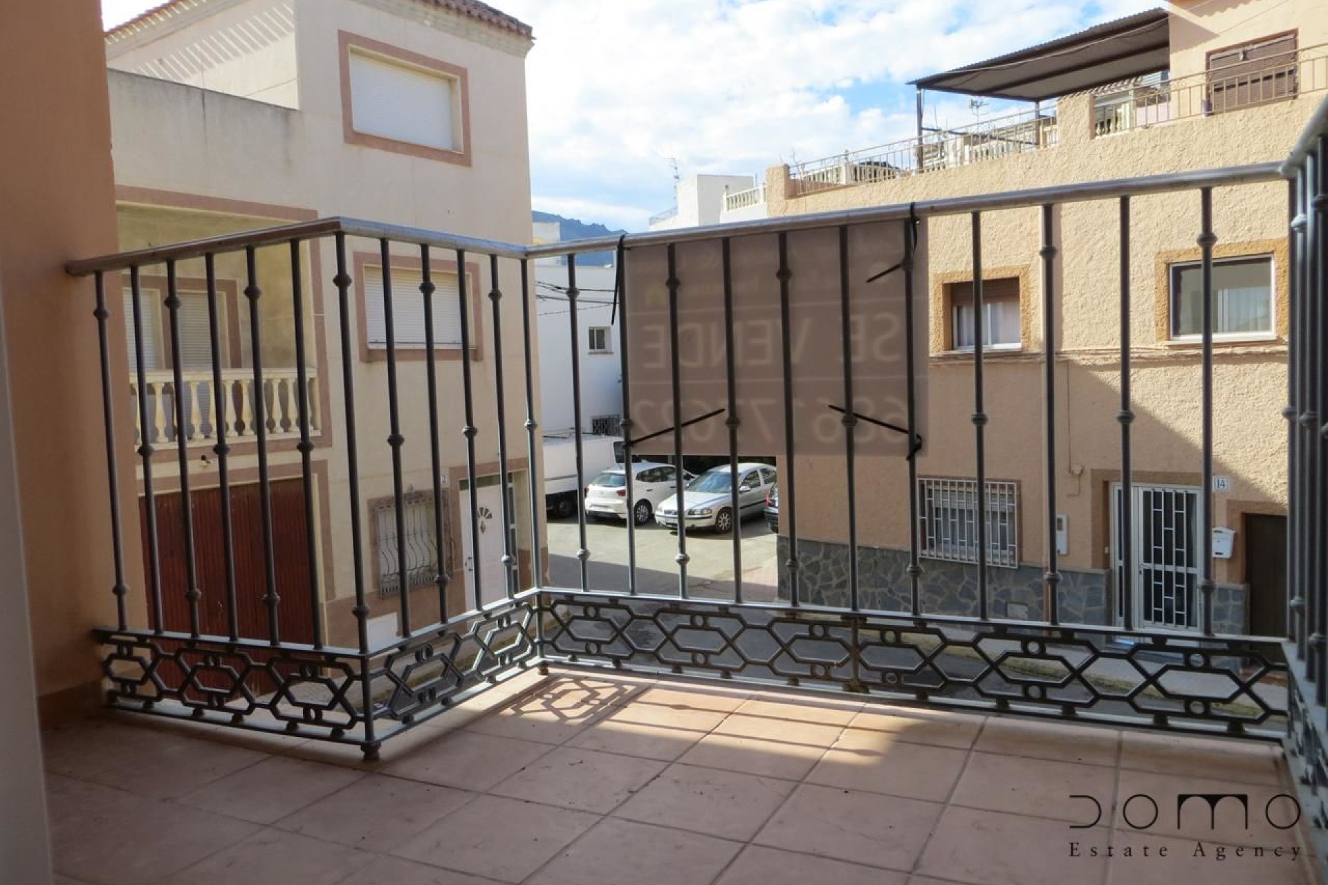 Resale - Apartment / flat - Turre