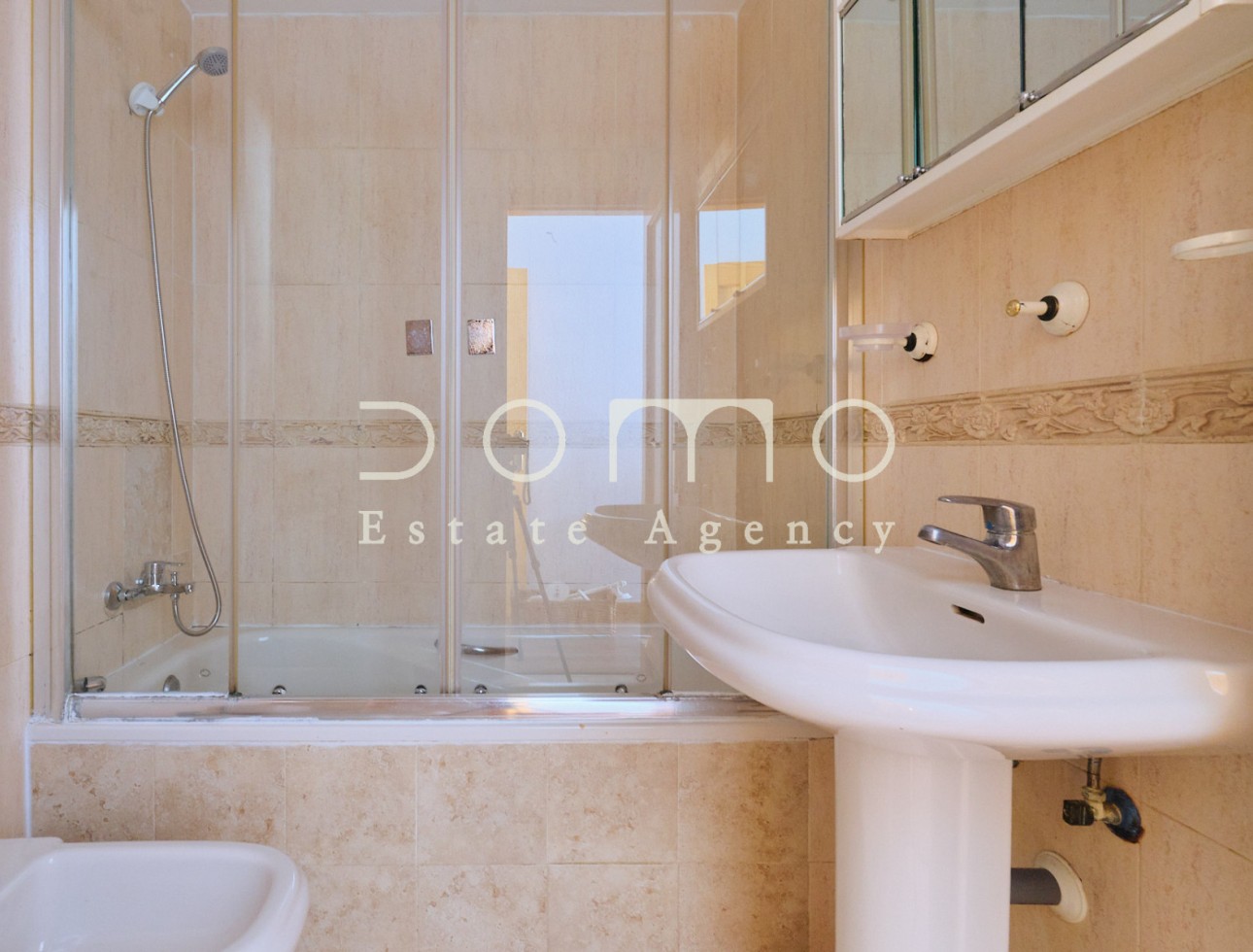 Resale - Apartment / flat - Turre