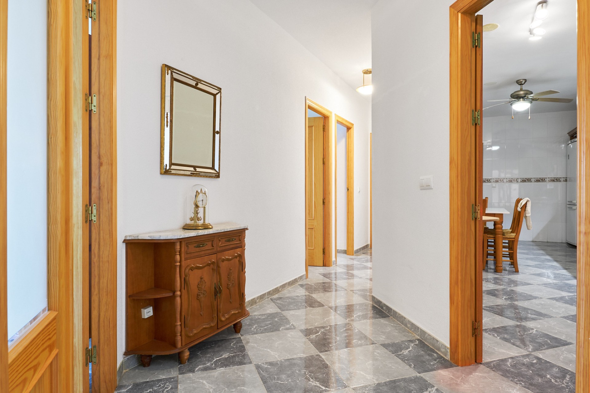 Resale - Apartment / flat - Turre