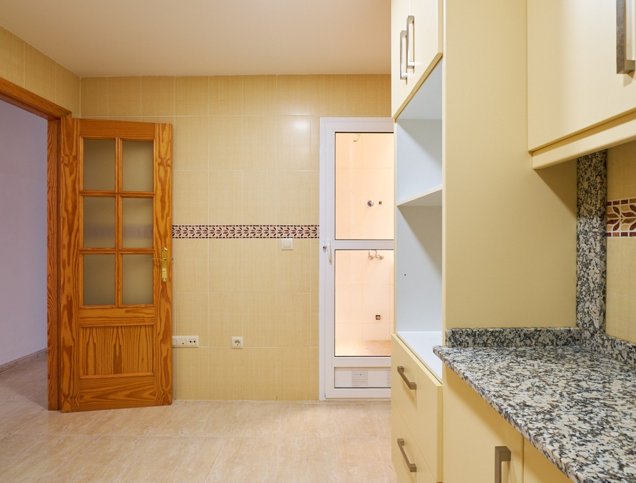 Resale - Apartment / flat - Turre