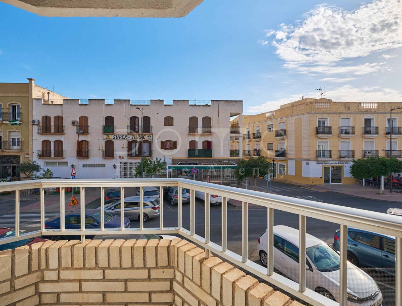 Resale - Apartment / flat - Turre