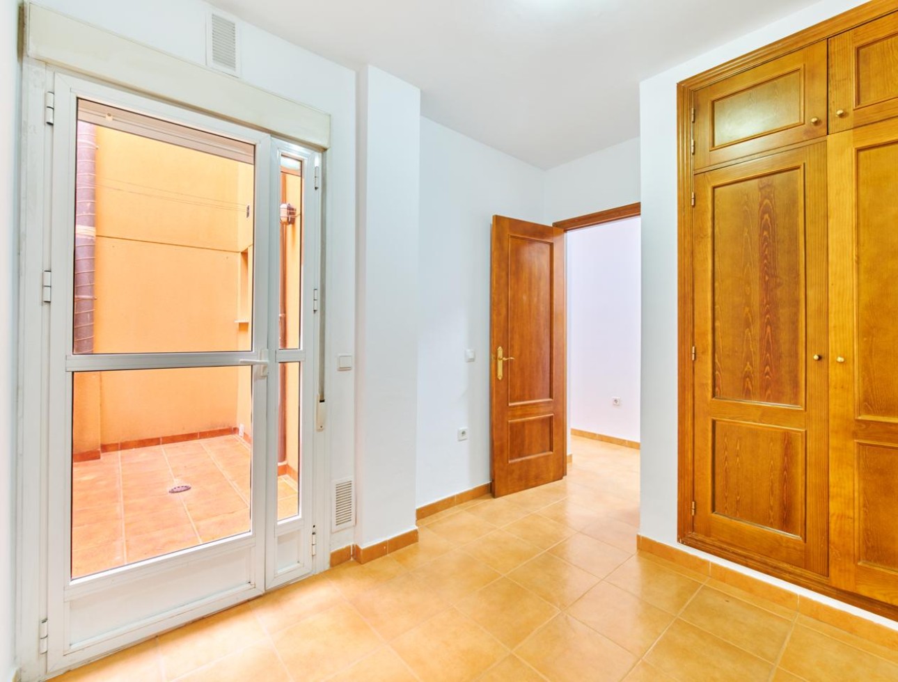 Resale - Apartment / flat - Turre