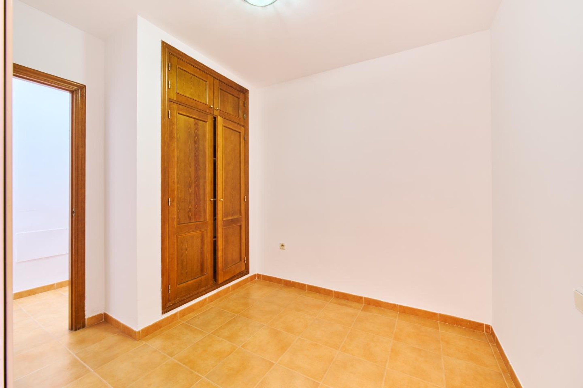 Resale - Apartment / flat - Turre