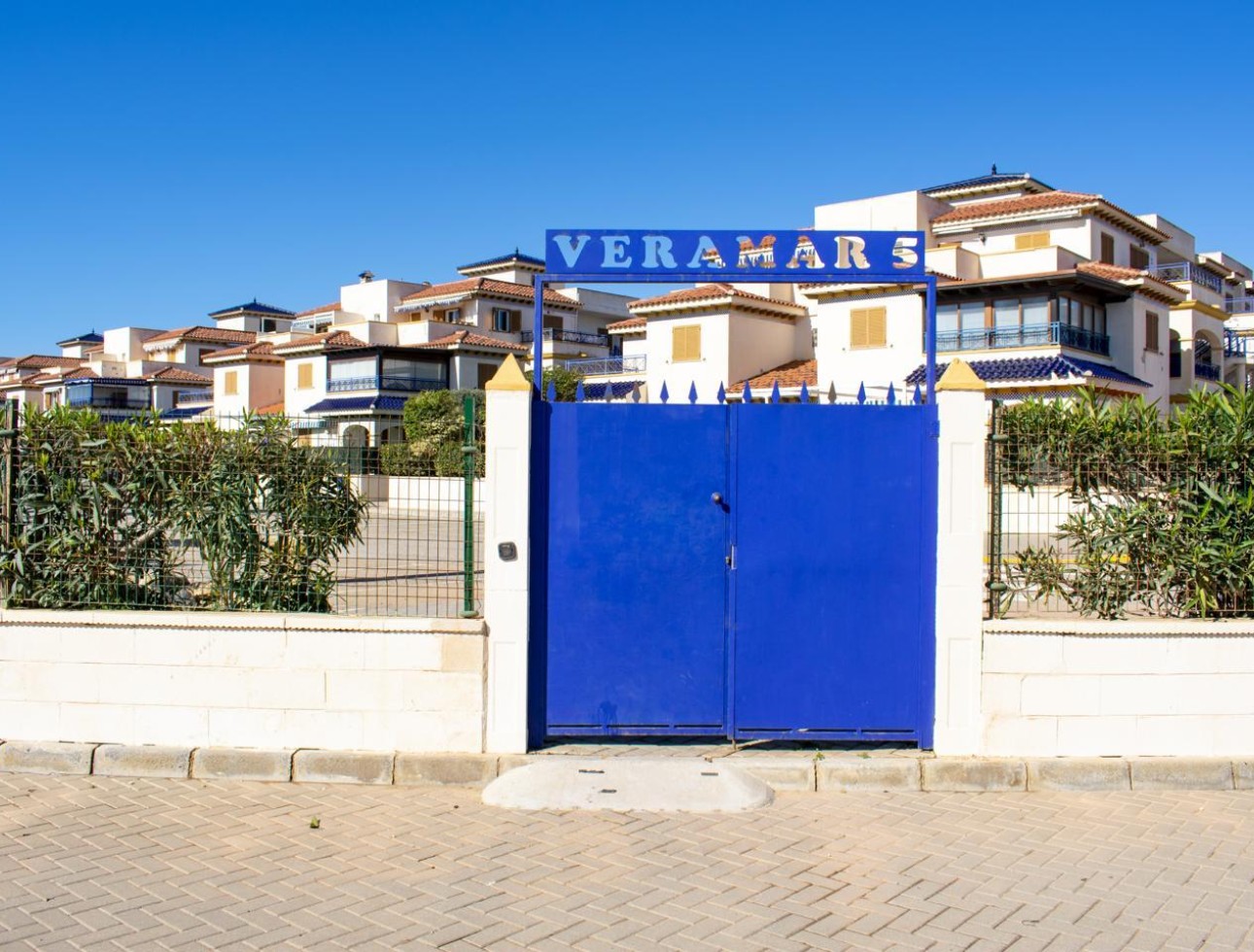 Resale - Apartment / flat - Vera