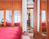 Resale - Apartment / flat - Vera