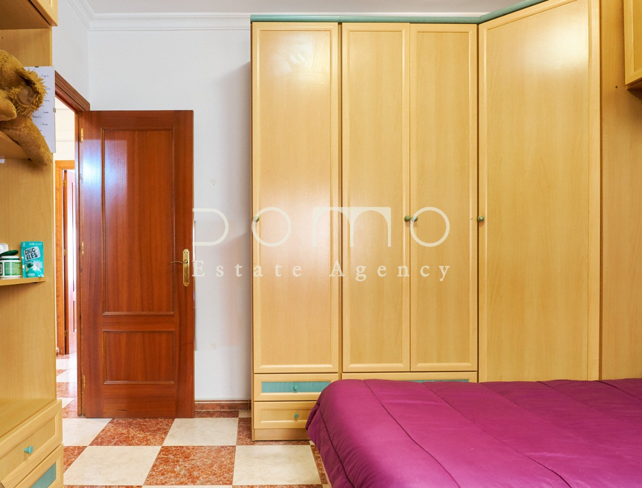 Resale - Apartment / flat - Vera