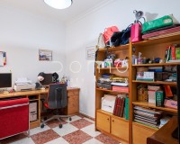 Resale - Apartment / flat - Vera