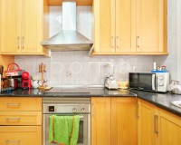 Resale - Apartment / flat - Vera