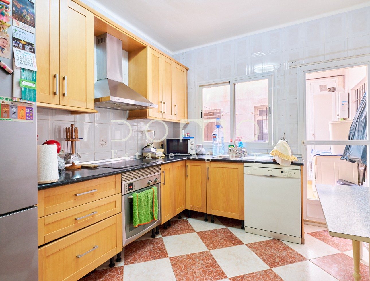 Resale - Apartment / flat - Vera