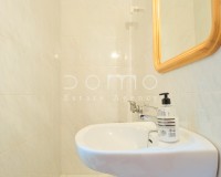 Resale - Apartment / flat - Vera