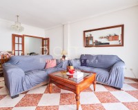 Resale - Apartment / flat - Vera