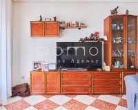 Resale - Apartment / flat - Vera