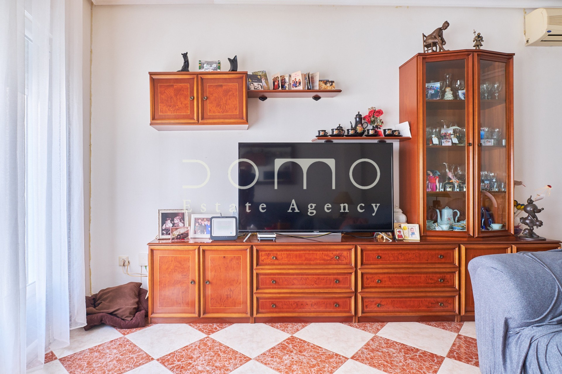 Resale - Apartment / flat - Vera