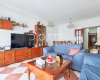 Resale - Apartment / flat - Vera