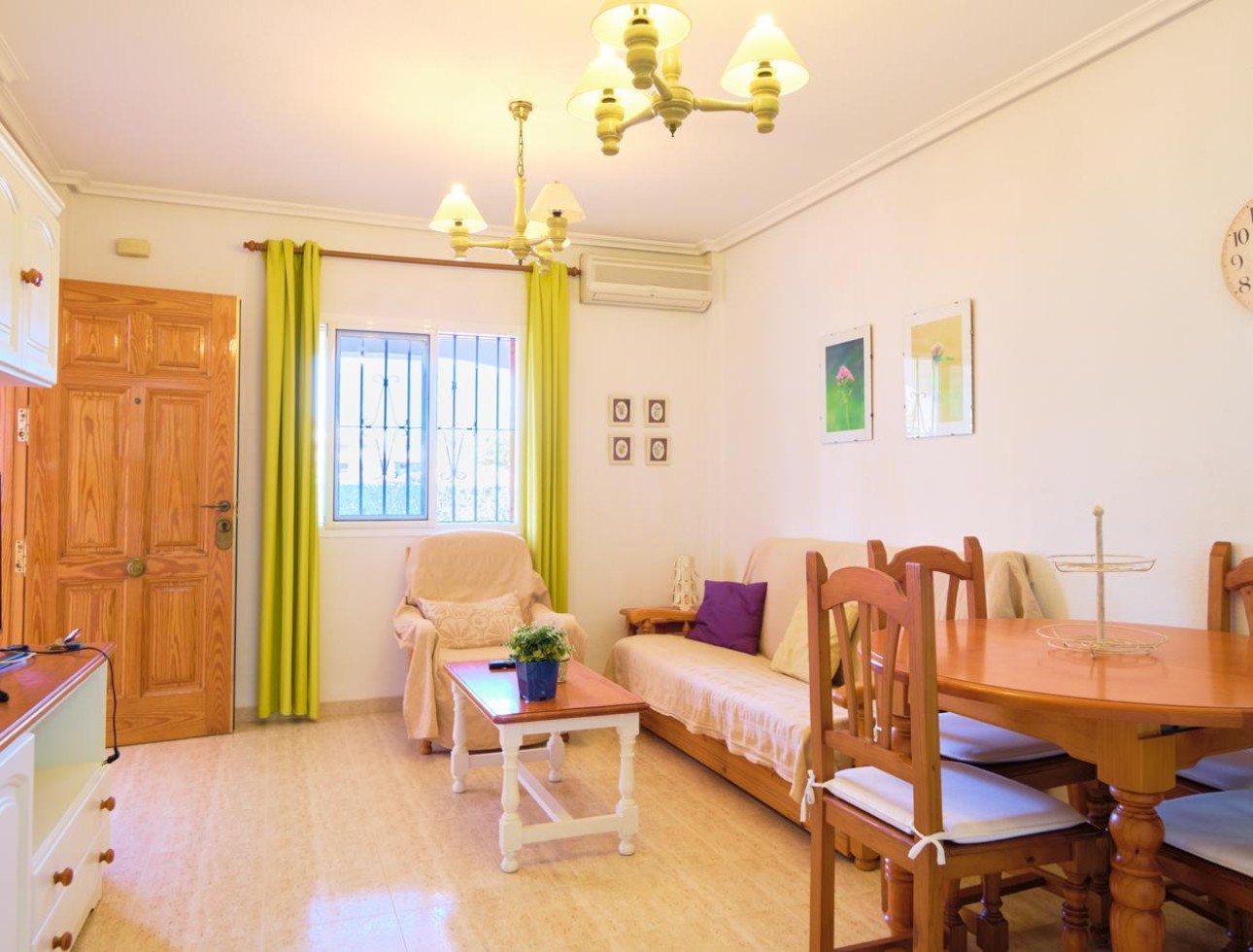 Resale - Apartment / flat - Vera