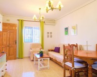 Resale - Apartment / flat - Vera