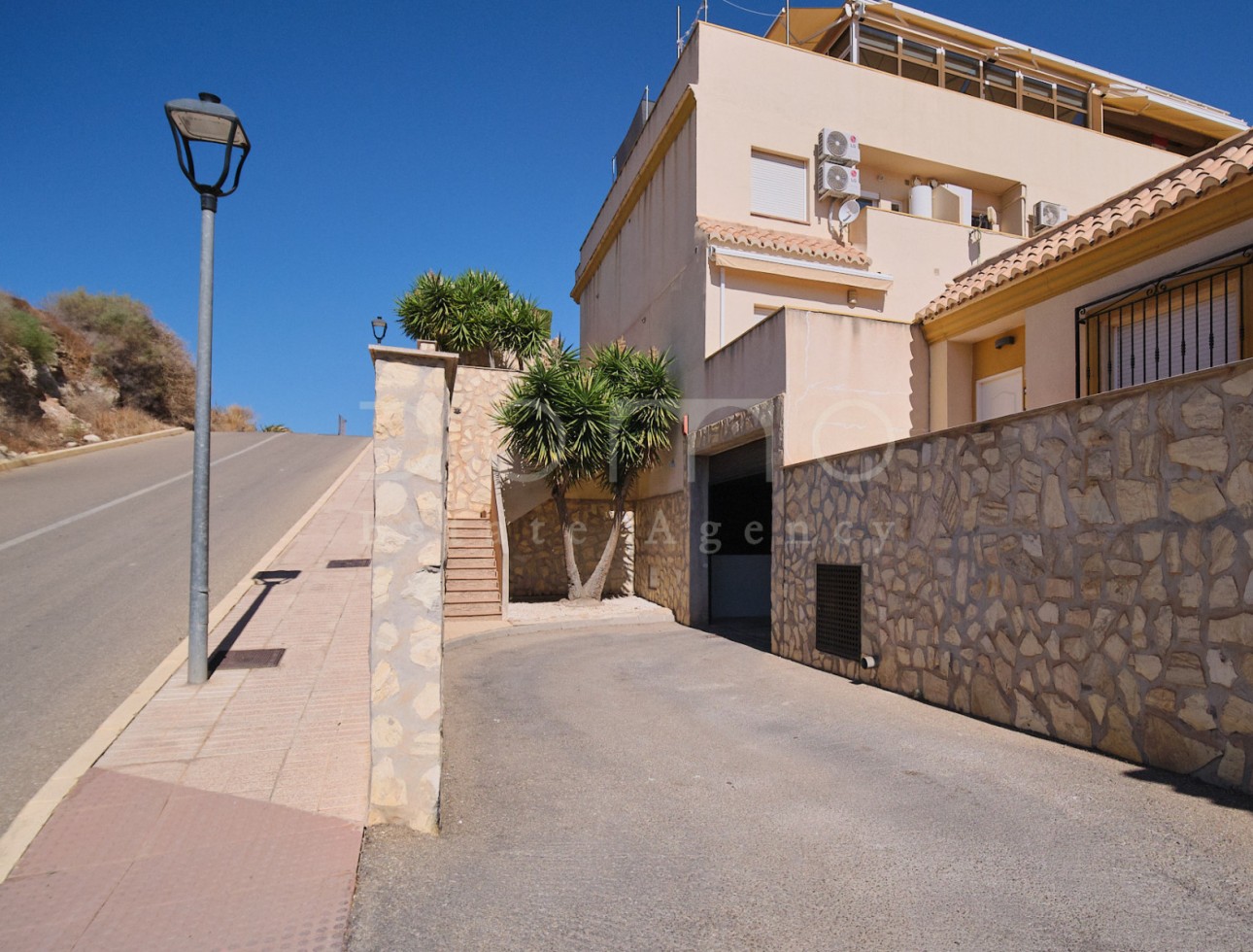 Resale - Duplex - Turre