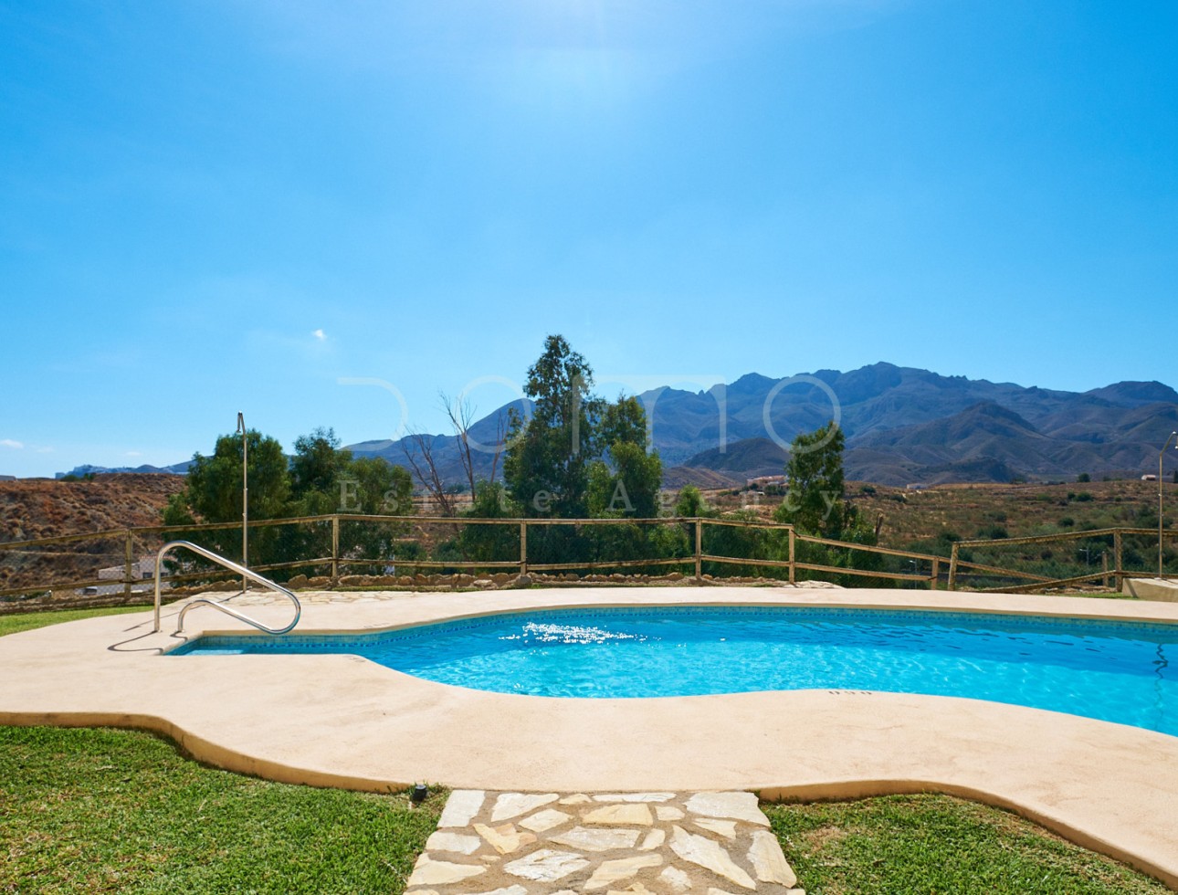 Resale - Duplex - Turre