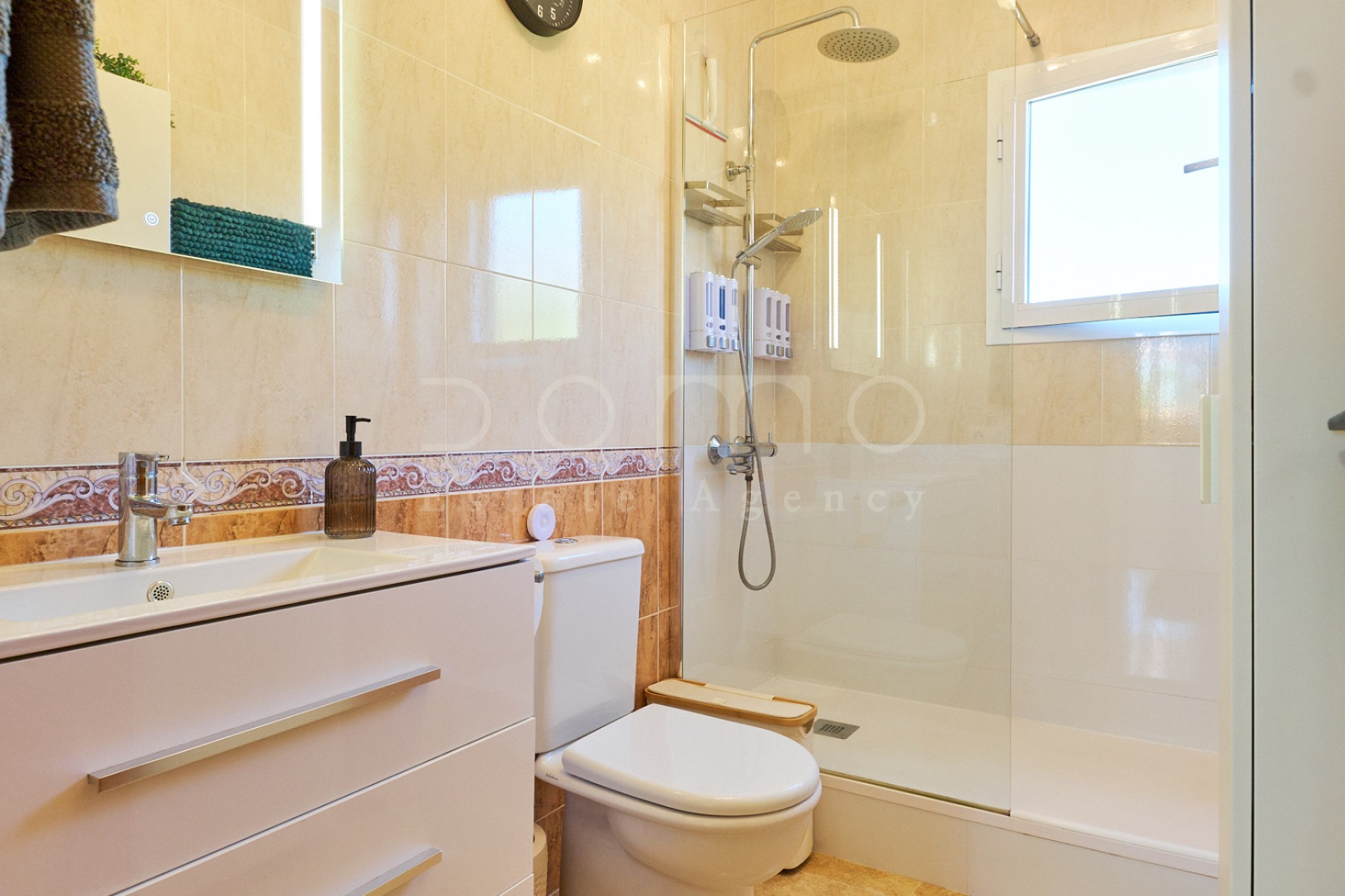 Resale - Duplex - Turre