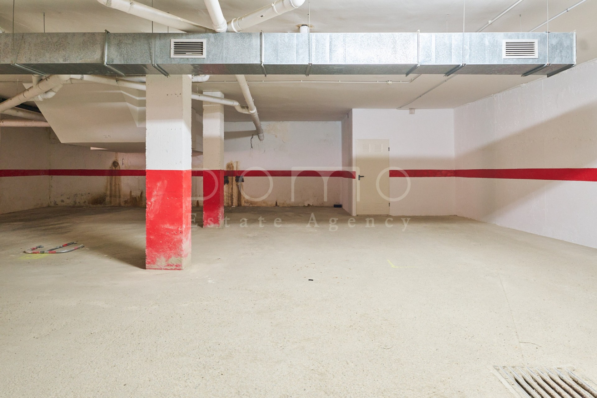 Resale - Parking - Turre