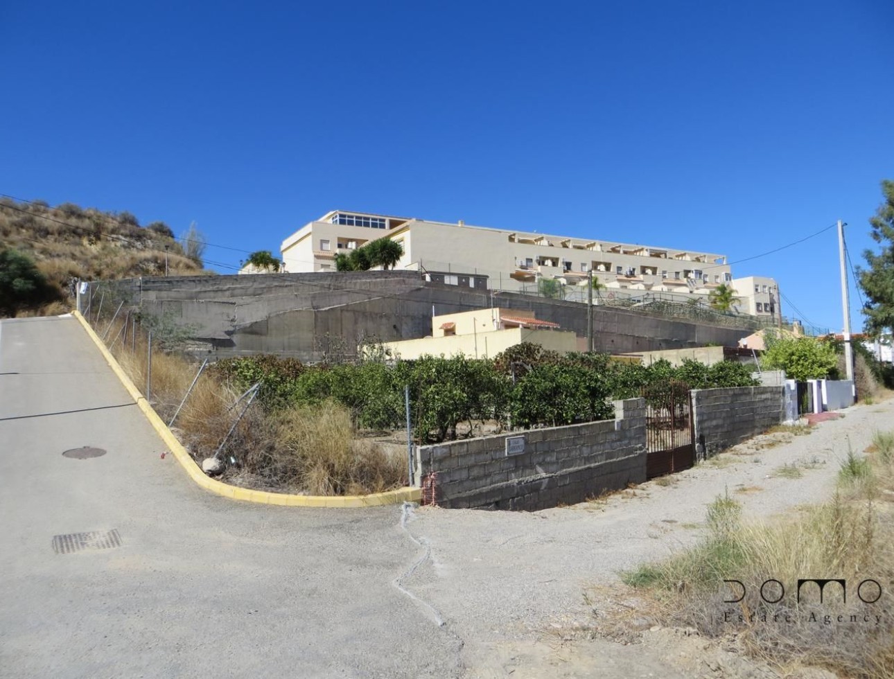Resale - Plot / Land - Turre
