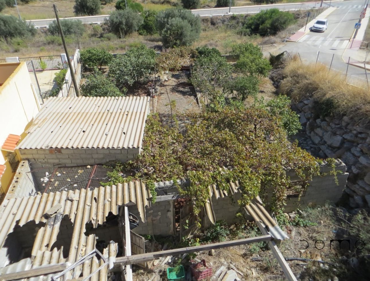 Resale - Plot / Land - Turre