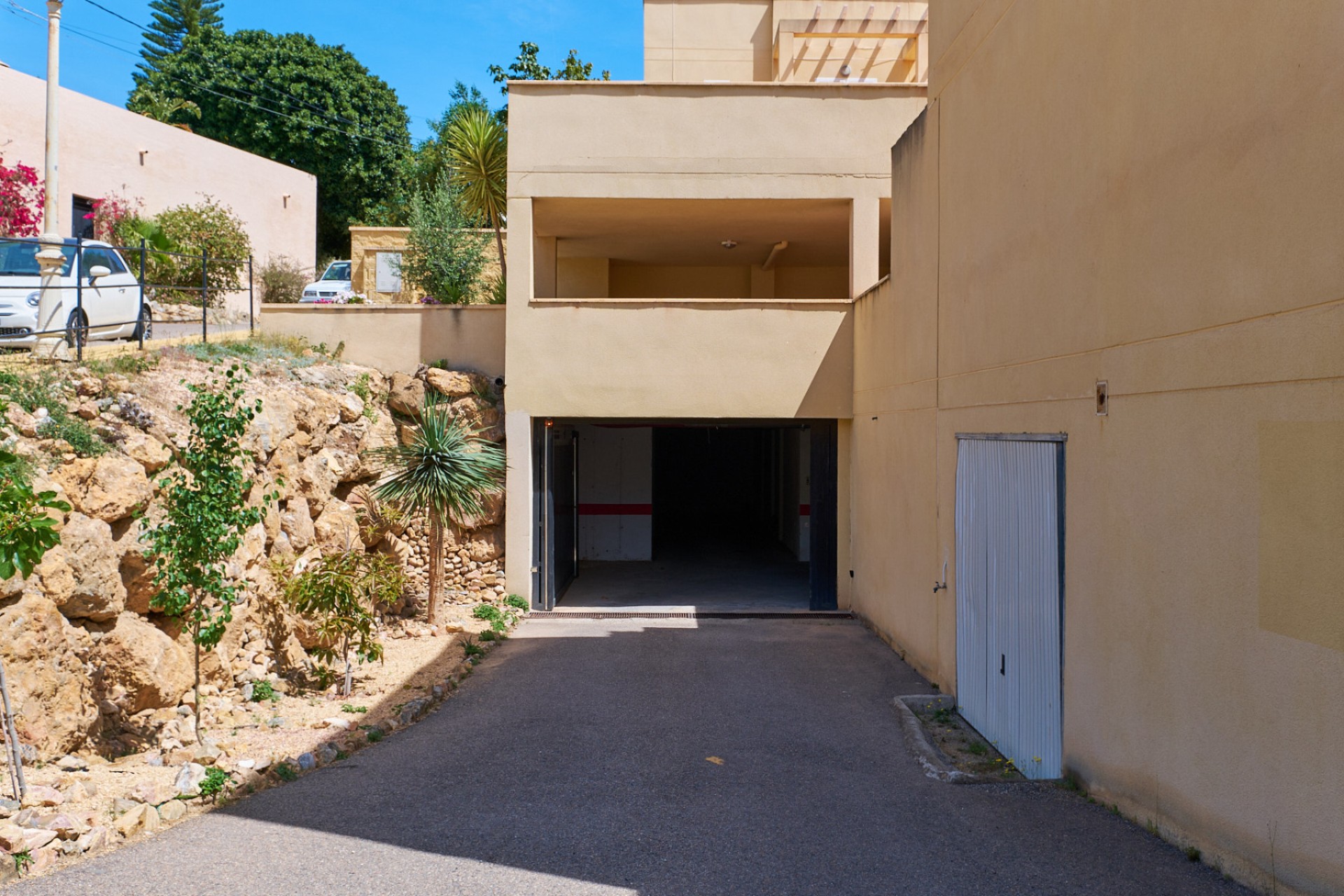 Resale - Townhouse - Bédar