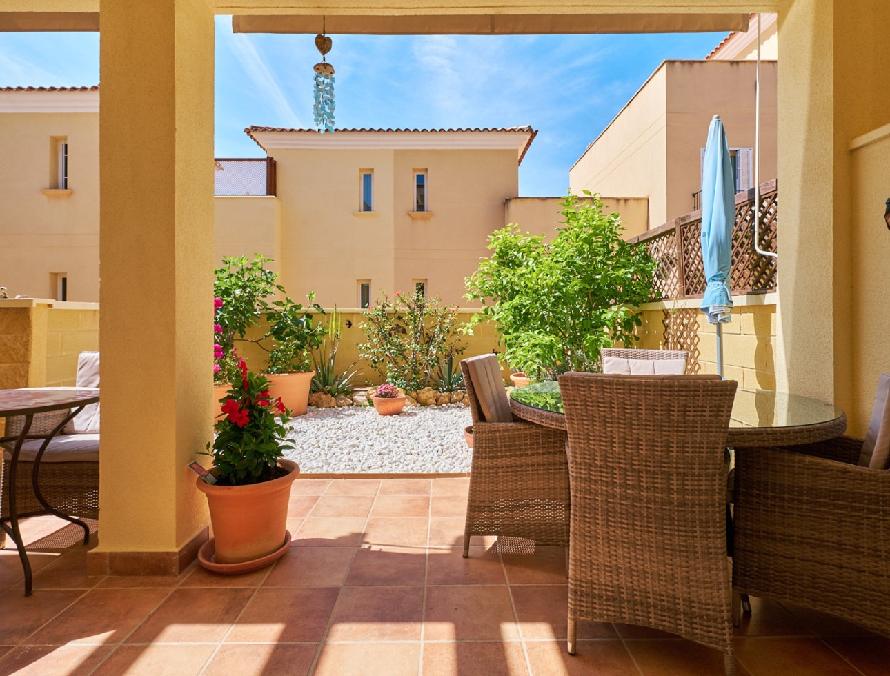 Resale - Townhouse - Bédar