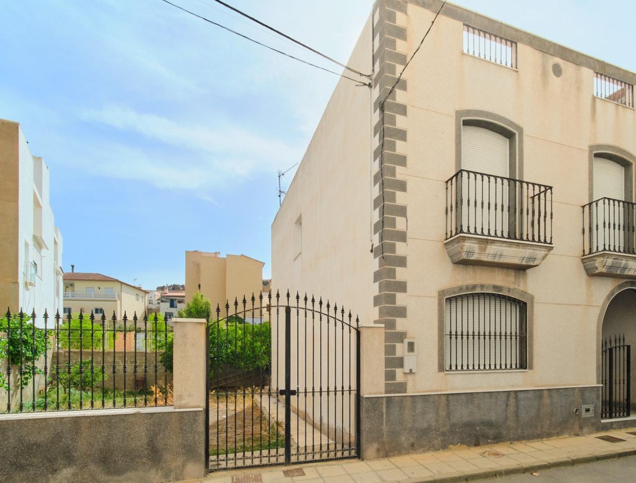 Resale - Townhouse - Purchena