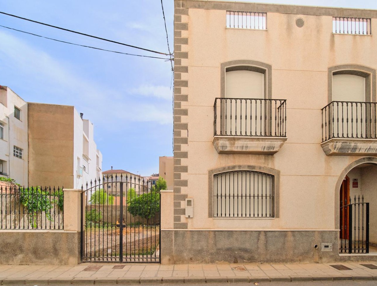 Resale - Townhouse - Purchena