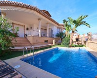 Resale - Villa - Los Gallardos