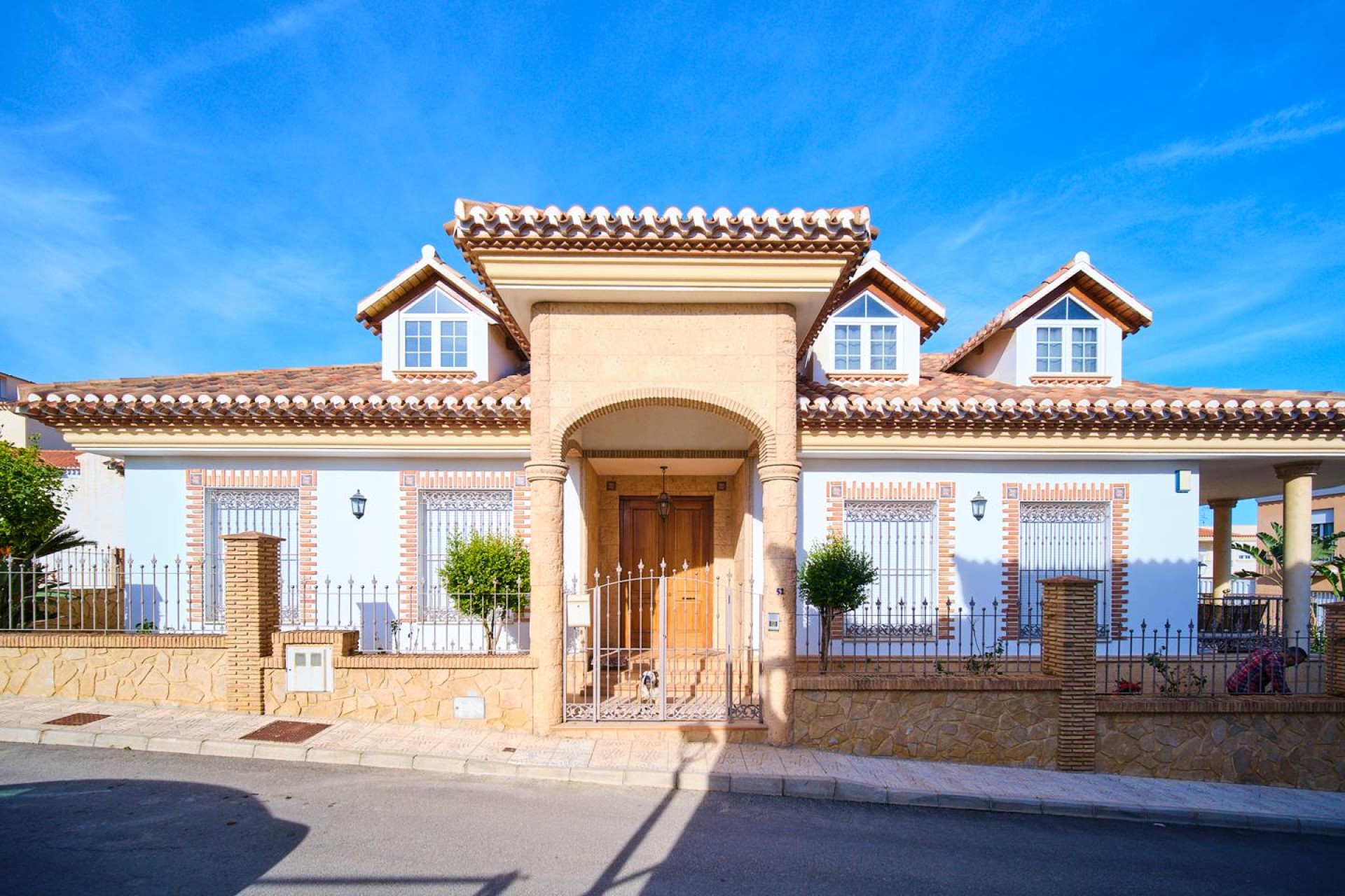 Resale - Villa - Los Gallardos