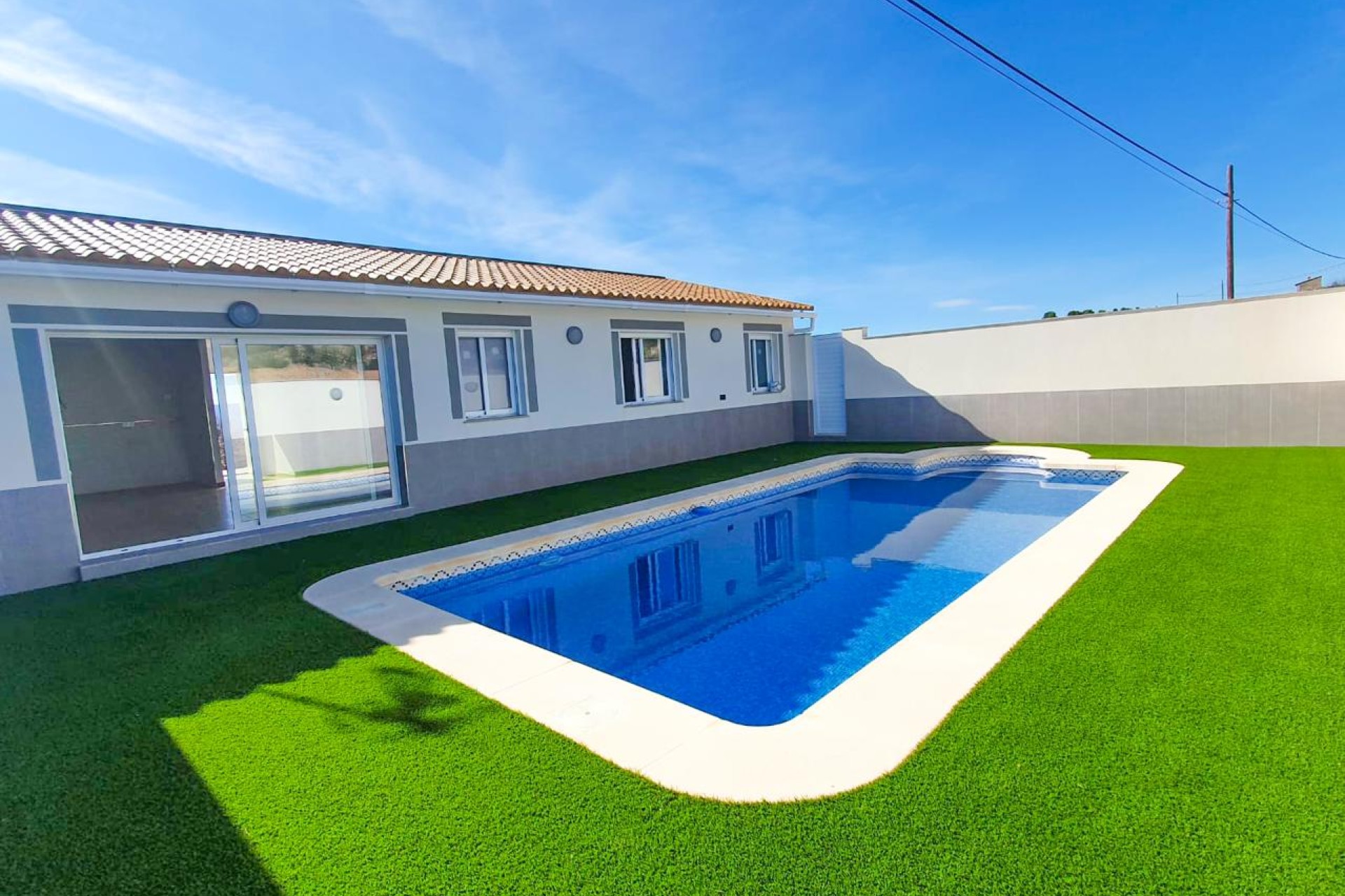 Resale - Villa - Puerto Lumbreras