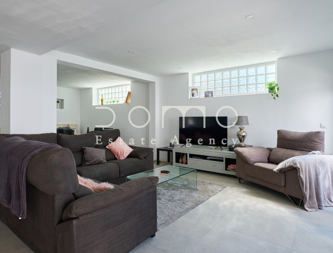 Resale - Villa / Semi-detached Villa - Los Gallardos