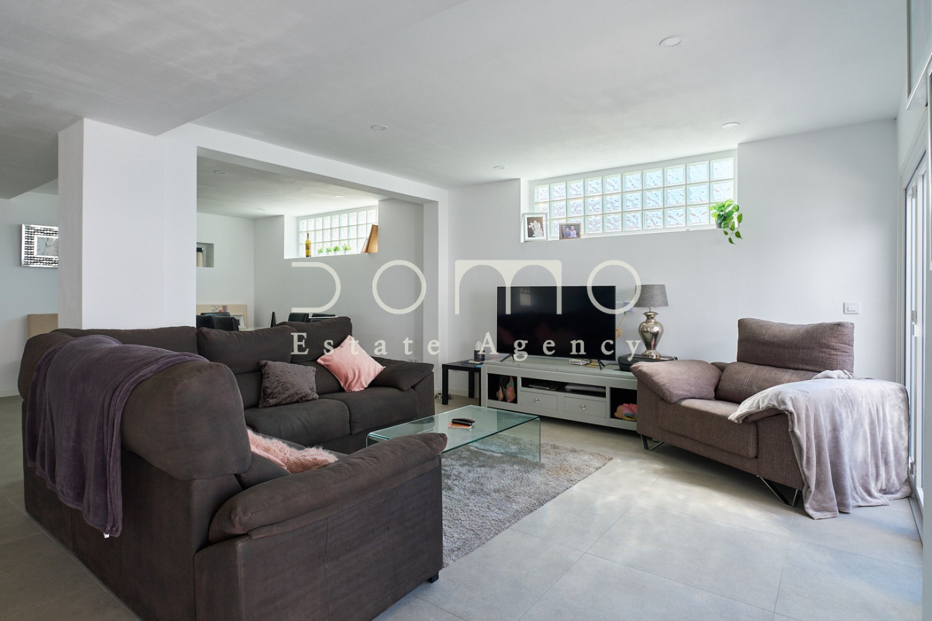 Resale - Villa / Semi-detached Villa - Los Gallardos