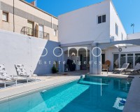 Resale - Villa / Semi-detached Villa - Los Gallardos