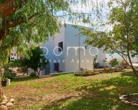 Resale - Villa / Semi-detached Villa - Mojácar