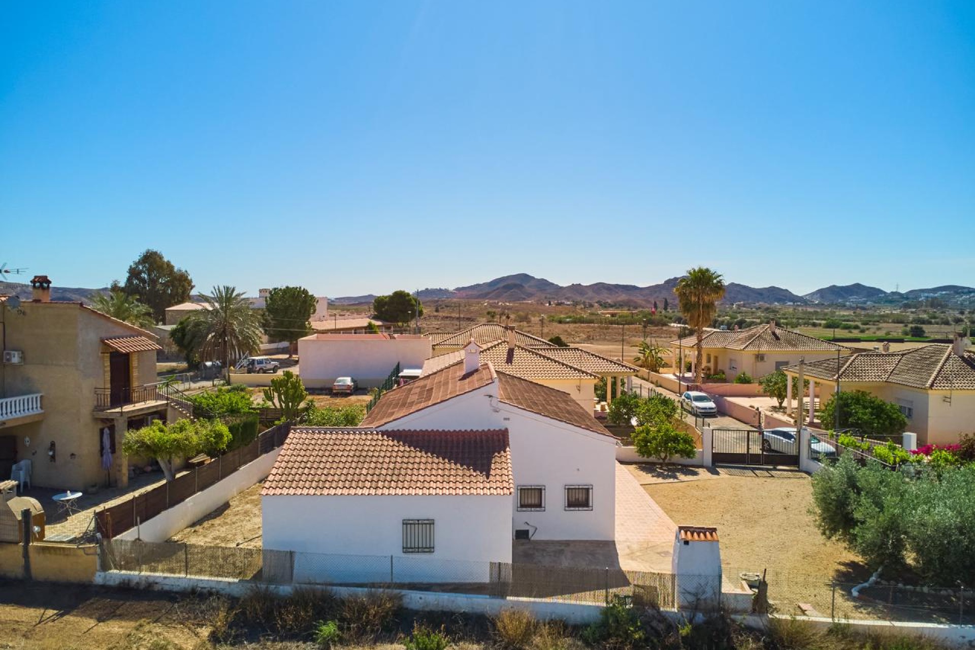 Resale - Villa / Semi-detached Villa - Mojácar