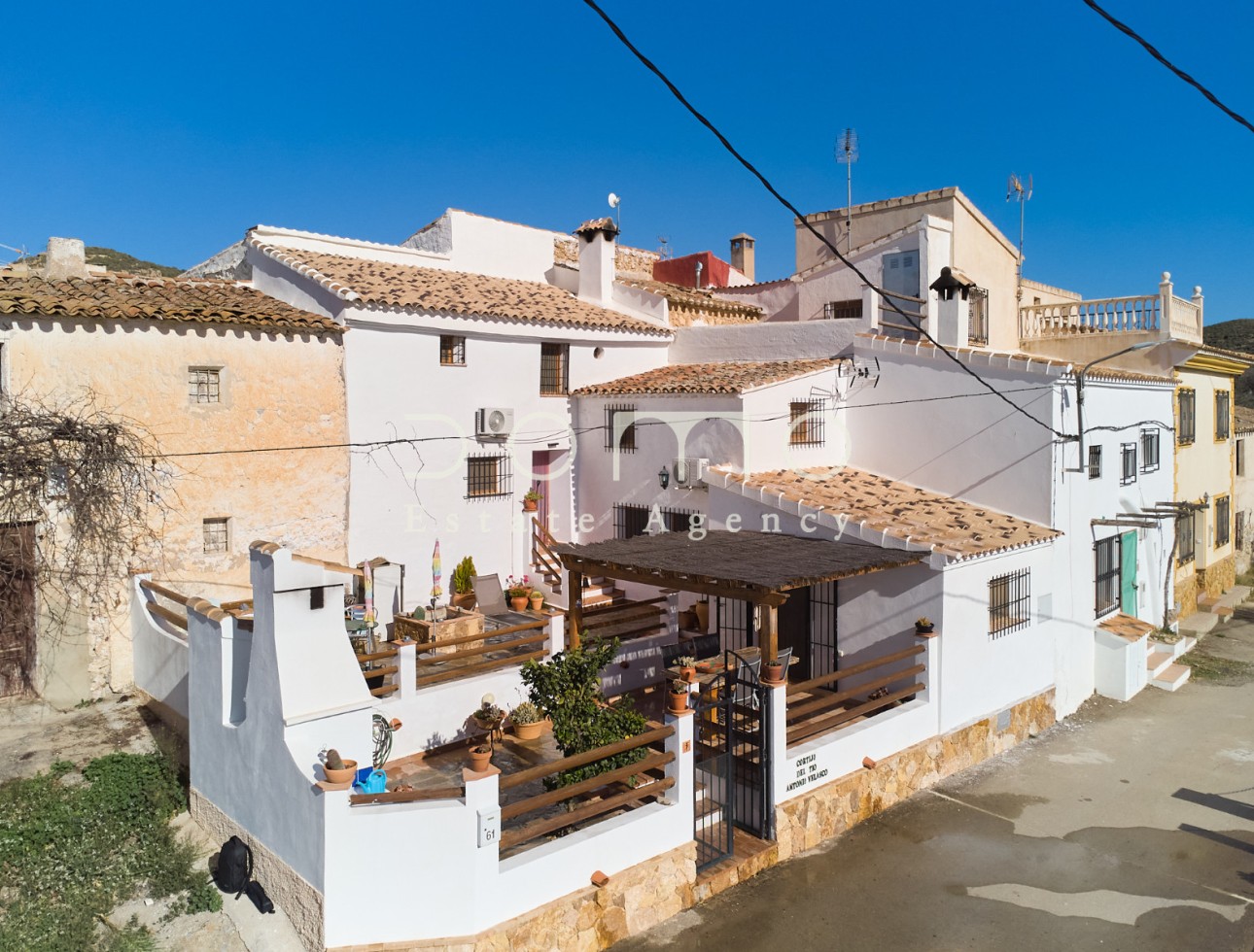 Resale - Villa / Semi-detached Villa - Sorbas - La Mela