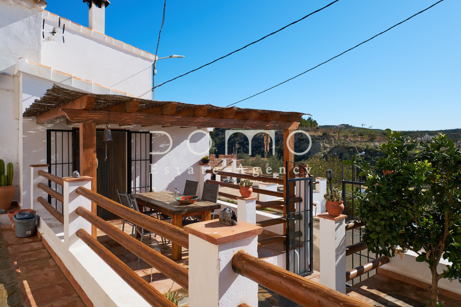 Resale - Villa / Semi-detached Villa - Sorbas - La Mela