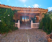 Resale - Villa / Semi-detached Villa - Turre