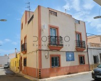 Resale - Villa / Semi-detached Villa - Turre