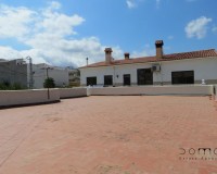 Resale - Villa / Semi-detached Villa - Turre