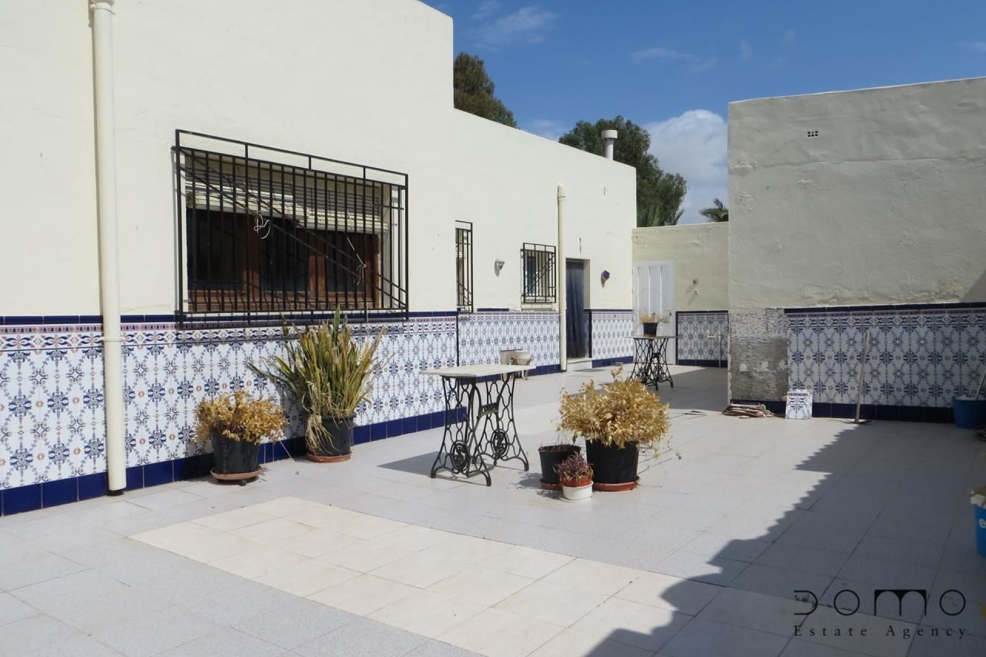 Resale - Villa / Semi-detached Villa - Turre